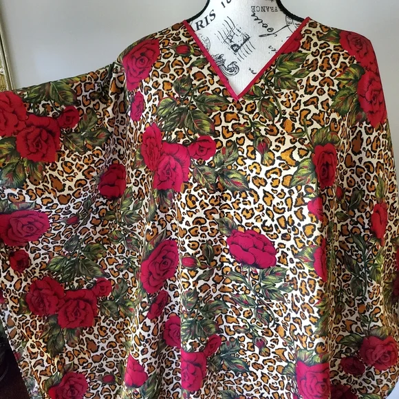 Vintage Cheetah Rose Print Winlar Caftan - Picture 2 of 14